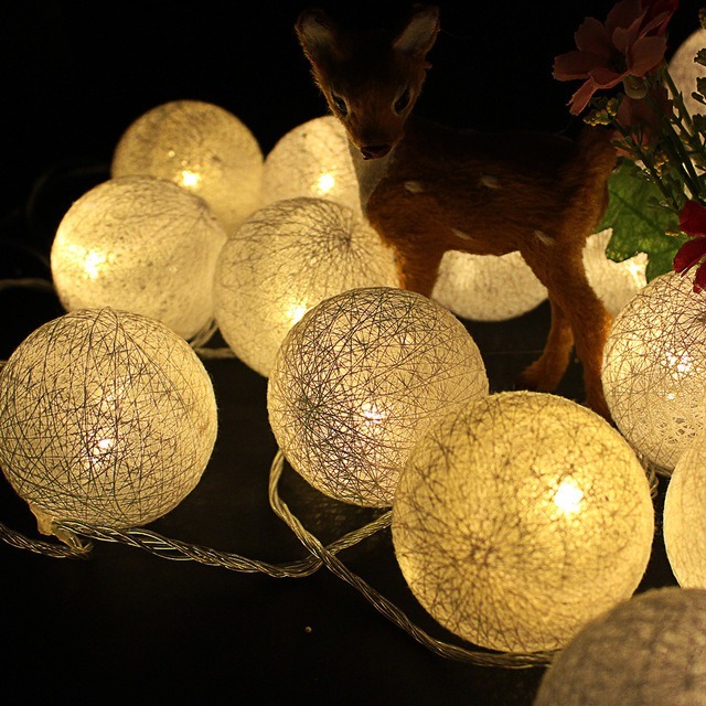 10 luces LED cálidas de bolas de algodón, 5 pies, luces LED de bola rosa  con 2 pilas AA, decoración de habitación interior para el hogar